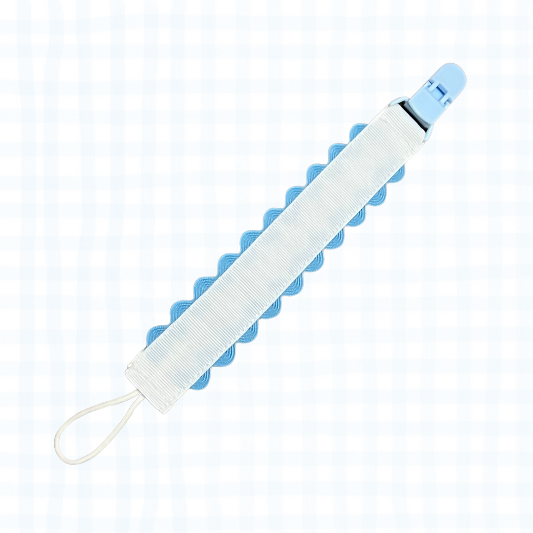 Pacifier Clip - White/Blue Scallops
